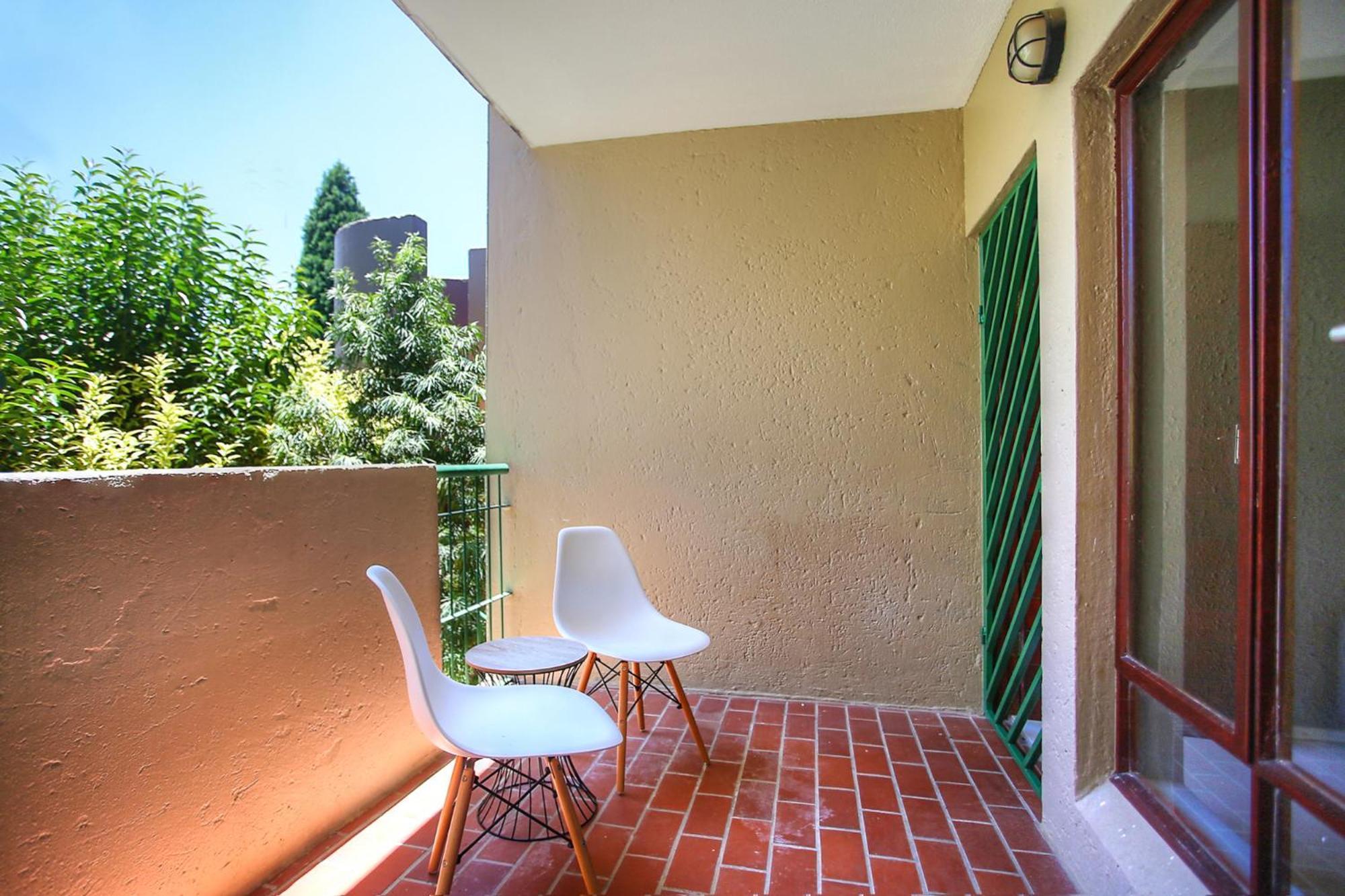Antibes 18 West Road South Sandton Johannesburg Ngoại thất bức ảnh
